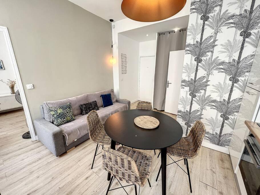 Appartement Lumineux Au Coeur De La Joliette Marseille Bagian luar foto